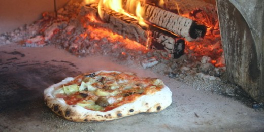Pizza baking at the Winter Market @ The Norfield Grange